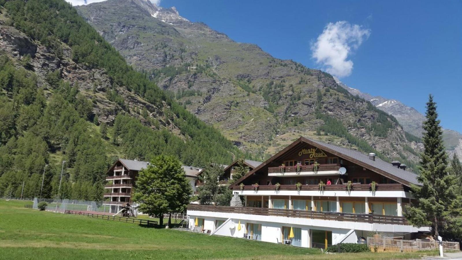 Monte Rosa Taesch, Apartments Mit Wellness Bereich Eksteriør bilde