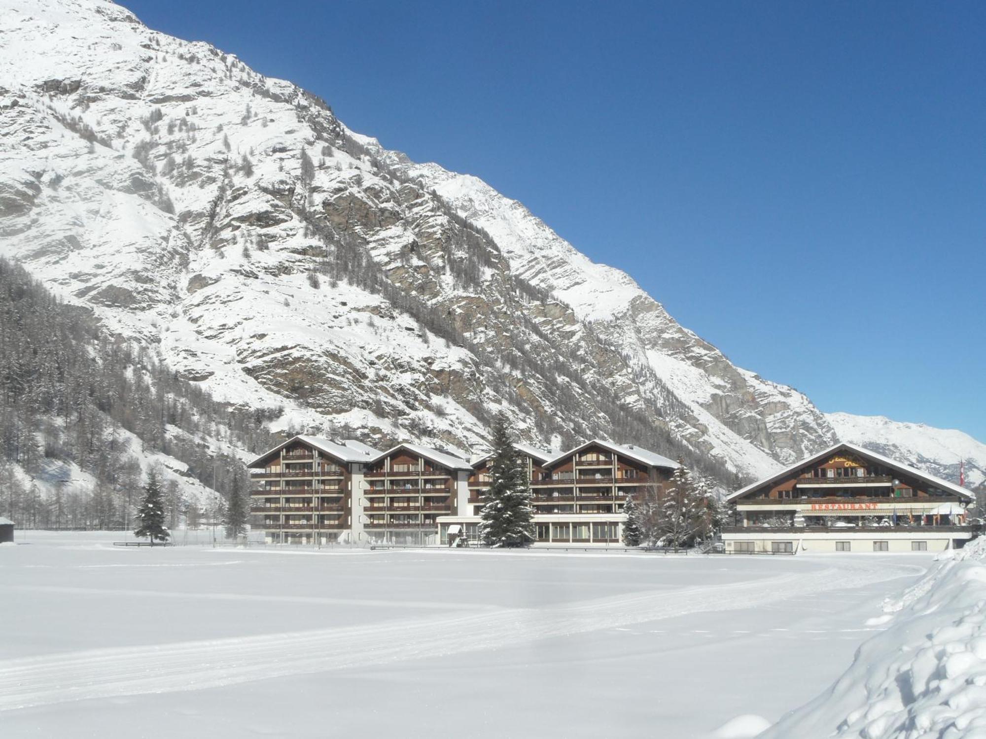 Monte Rosa Taesch, Apartments Mit Wellness Bereich Eksteriør bilde