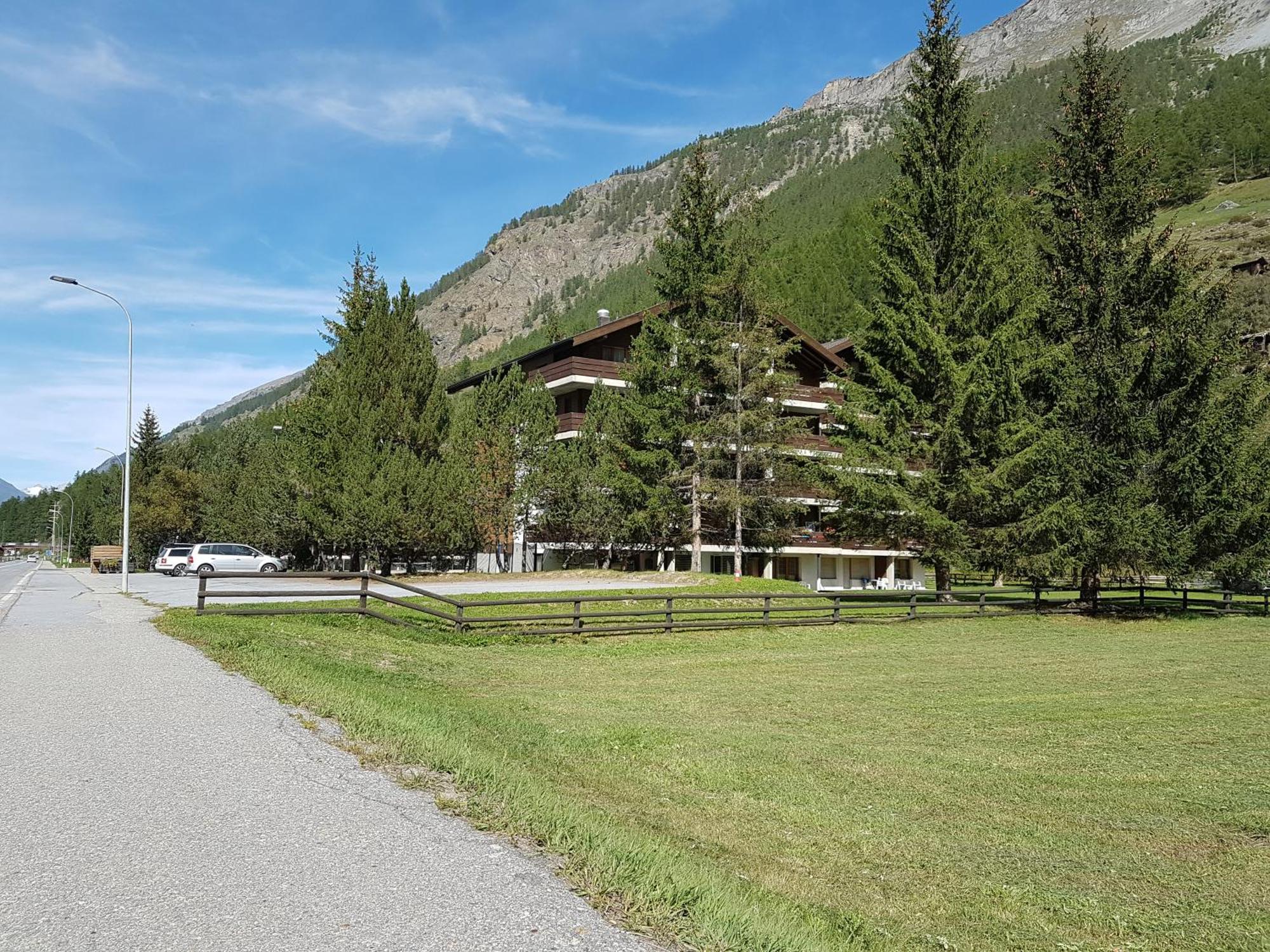 Monte Rosa Taesch, Apartments Mit Wellness Bereich Eksteriør bilde